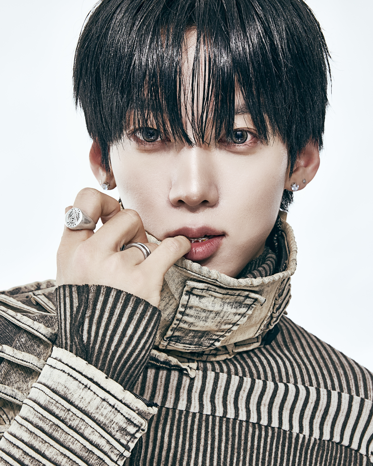 lauren nakao winn, photography, studio, studio lighting, fashion photography, AMPERS&ONE